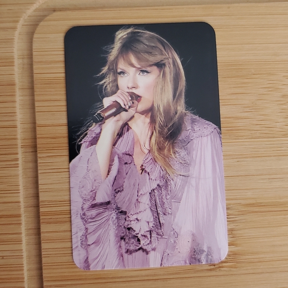 Taylor Swift Photo Card Set (8) - Picture 6 of 9